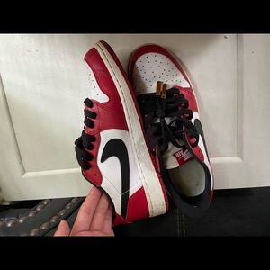 Jordan 1 Retro Low “Chicago” (2016)